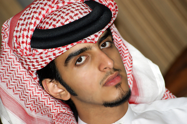 صور شباب سعوديين , الشهامة و الرجولة الي علي حق نايس