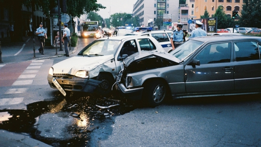 صور حوادث سيارات , احترس من الطريق نايس