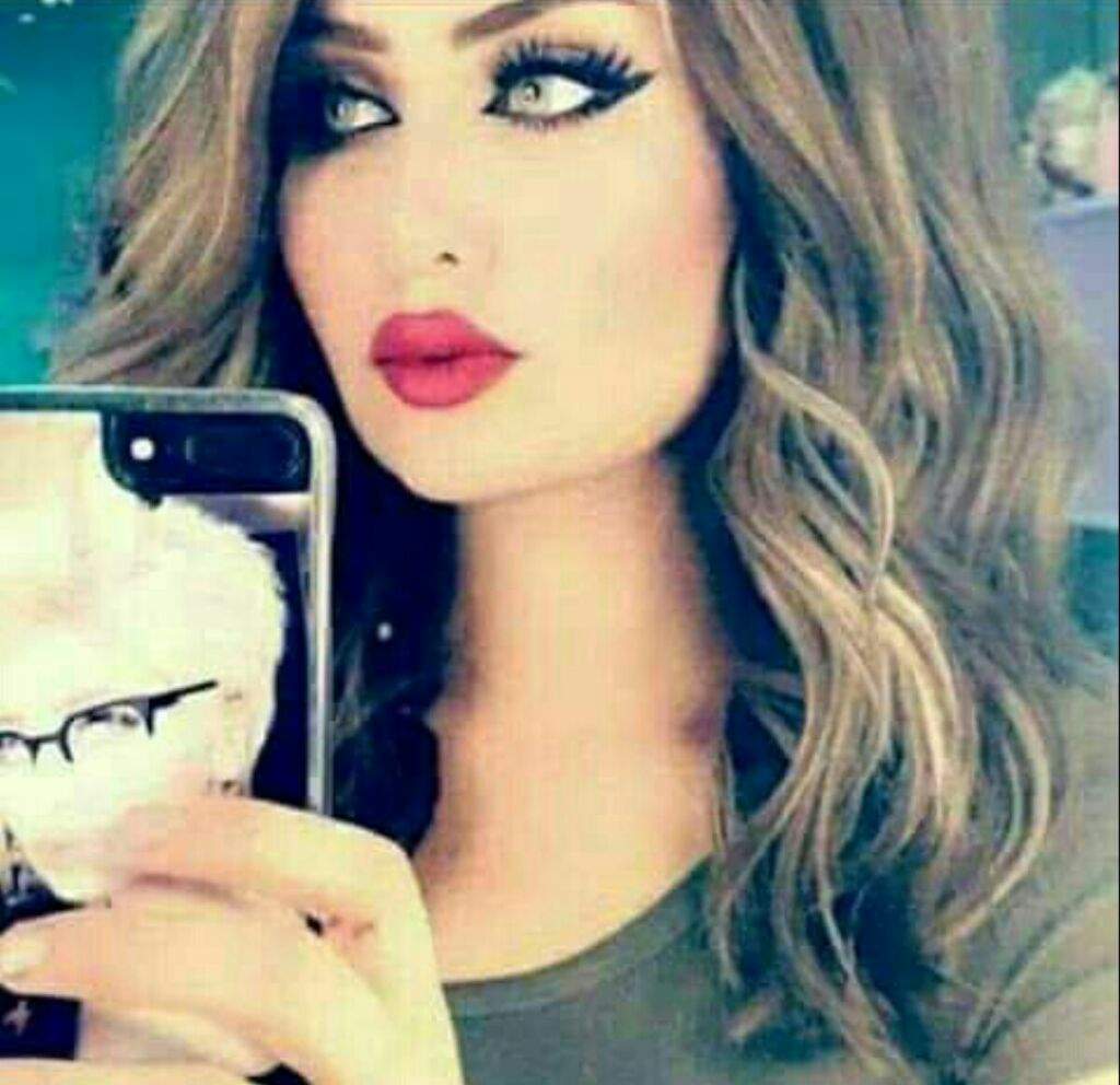 صور بنات مجنونه - احلى صور لخلفيات الفيس بوك لبنات كول 20312 8